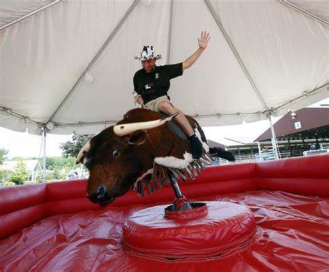 Mechanical bull rental dallas  Don't worry if you fall off, we have a 16X16 inflatable bed ready to catch you! Can you RIDE THE BULL? Includes Onsite Operator