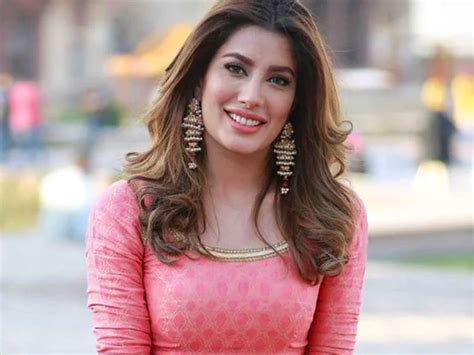Mehwish hayat sexy  Some People are claiming that, the girl in the video is Mehwish Hayat