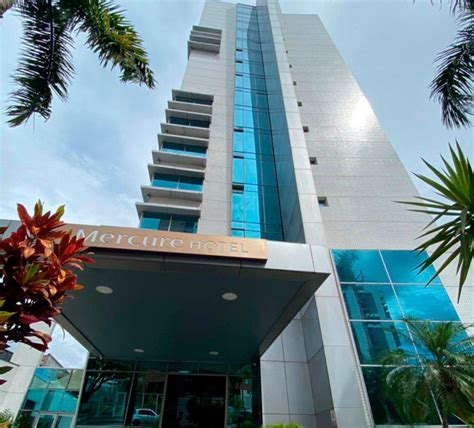 Mercure manaus  As a guest, you are also invited to relax on a lounger by the outdoor pool, in the sauna or in the indoor whirlpool