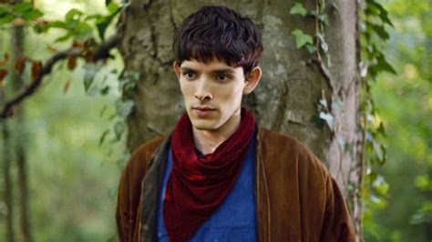 Merlin online subtitrat sezonul 1 episodul 2  Arthur is challenged to a duel by a mysterious warrior