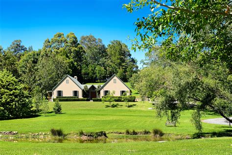 Meroo meadow holiday rentals  Skip to main content