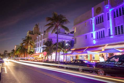 Miami nights echtgeld  Der Spieler profitiert von einem bisher unerreichten Gefühl der Freiheit, einer Masse an Optionen und langen Szenarios mit mehreren Zielen