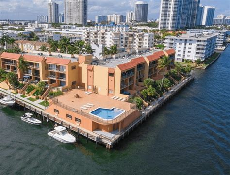 Miami shores condo  155 Sunrise Condo