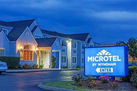 Microtel Microtel Inn And Suites Harrisonburg is located in Harrisonburg, close to James Madison University