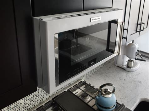 The Best Microwave Cover Options for Your Kitchen - Bob Vila
