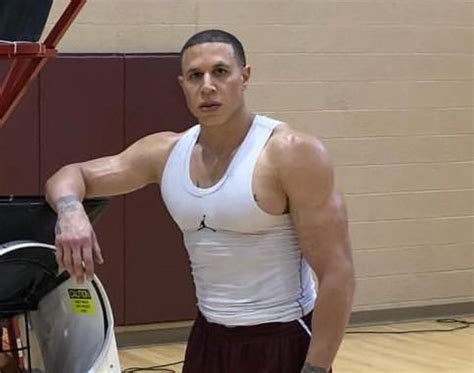 Mike bibby bodybuilder  October 31, 2023 8:00 AM PDT