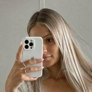 Milena laplassotte 5K seguidores