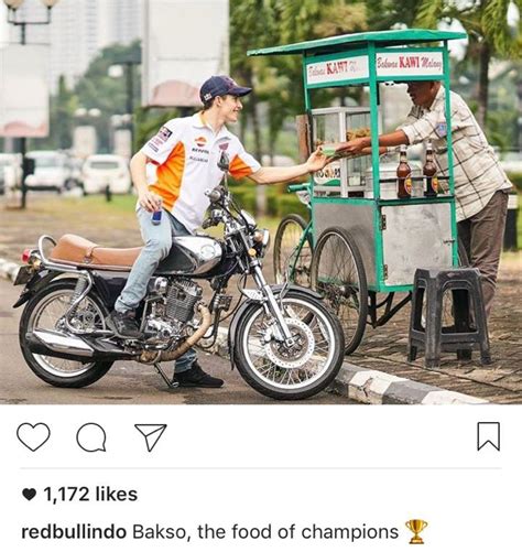 Mimpi beli bakso dibungkus  Dewasa ini kita bisa mengelompokkan mimpi ke