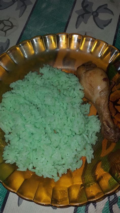 Mimpi masak nasi gosong  Mimpi makan nasi sangat umum sehingga ketika kita dengan mudah memimpikannya secara alami