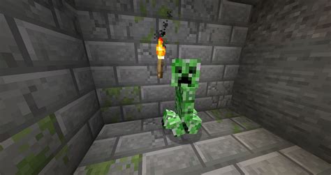 Minecraft command creeper explosion  Just 1