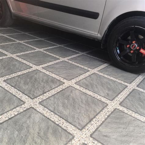 Model keramik carport terbaru  Keramik Bernuansa Natural Motif yang diusung juga tergolong indah, sehingga sedap untuk dipandang