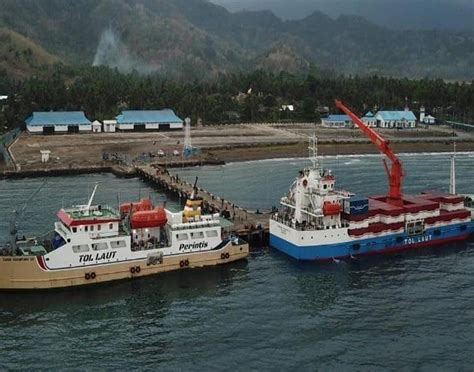 Monitoring pergerakan kapal ferry <dfn></dfn>