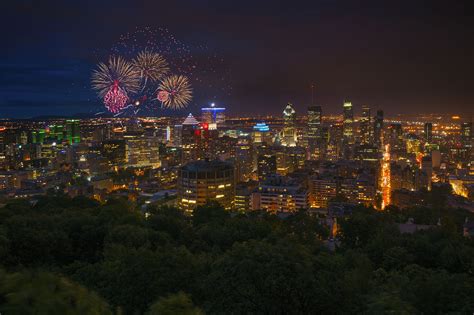 Montreal summer fireworks 2023 June 3 & 4 , 2023 – Woof-a-Palooza, Vaughn, Ontario