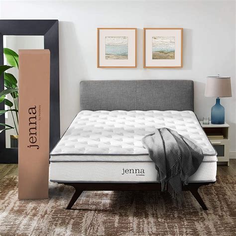 Moonia mattress reviews  Its soft feel is best suited