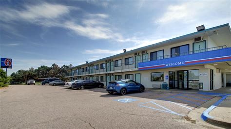 Motel 6 sioux falls south dakota  See 174 traveler reviews, 103 candid photos, and great deals for Microtel Inn & Suites by Wyndham Sioux Falls, ranked #56 of 59 hotels in Sioux Falls and rated 2