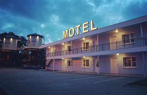 Motels in collins mississippi Hotels with Free Breakfast in Collins, Mississippi Find the best deals for Collins Free Breakfast hotels