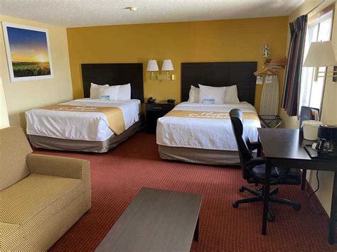 Motels in des moines wa Most recommended West Des Moines motels