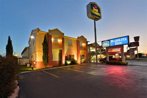 Motels in durant oklahoma  La Quinta Inn & Suites Durant is a hotel offering a flat screen TV and air conditioning in the rooms, and it is easy to stay connected during your stay as free wifi is offered to guests