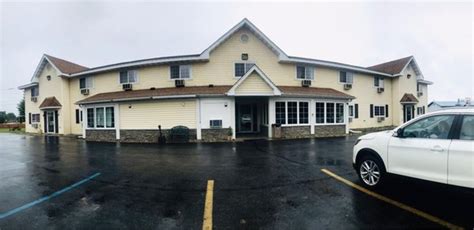 Motels in gladstone mi  16 $$ Moderate Hotels