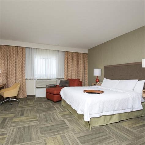 Motels in kalamazoo  Daily housekeeping