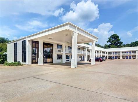 Motels in lindale tx  Room was large and well-laid out