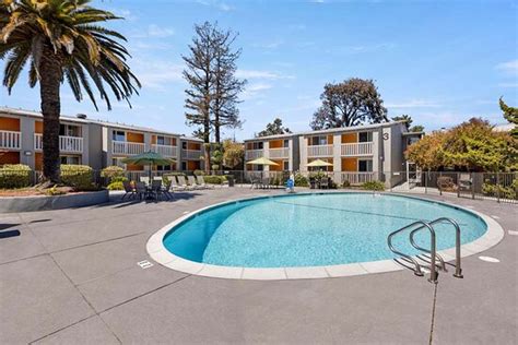Motels in redwood city  From 161 USD / night