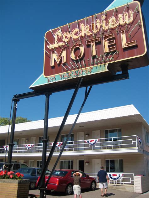 Motels in sault sainte marie michigan  Marie, look no further than The Last Resort