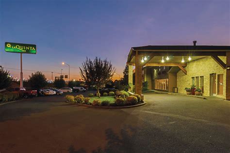 Motels in woodburn oregon  Our guests praise the helpful staff and the clean rooms in our reviews