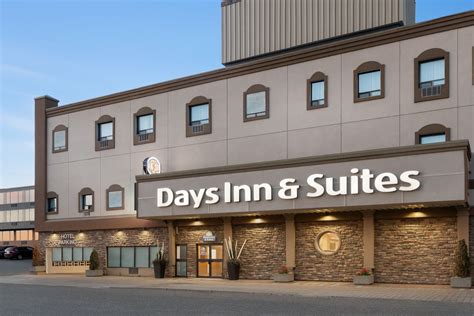 Motels sault ste marie  Travel packages for golf, skiing, or the Agawa Tour Train are available