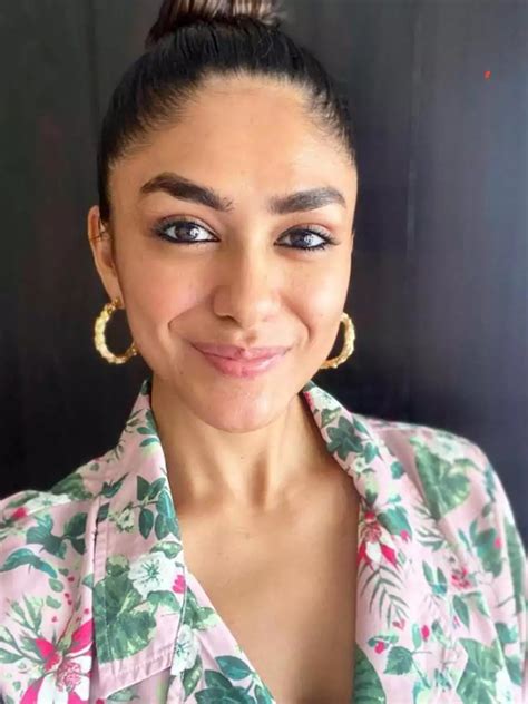 Mrunal deepfake porn  MrDeepFakes is dedicated in offering it's users the best place to find and enjoy high quality celebrity deepfake porn videos and fake celebrity nudes photos