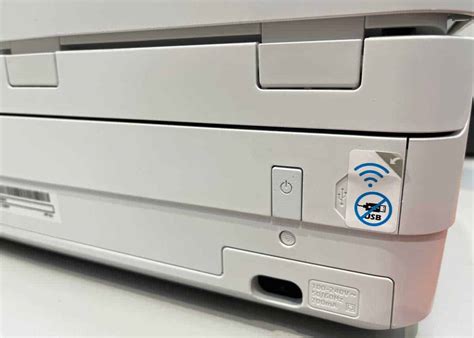 Installing Setup Ink Cartridges in HP Deskjet 2700 All-In-One Printer !! 