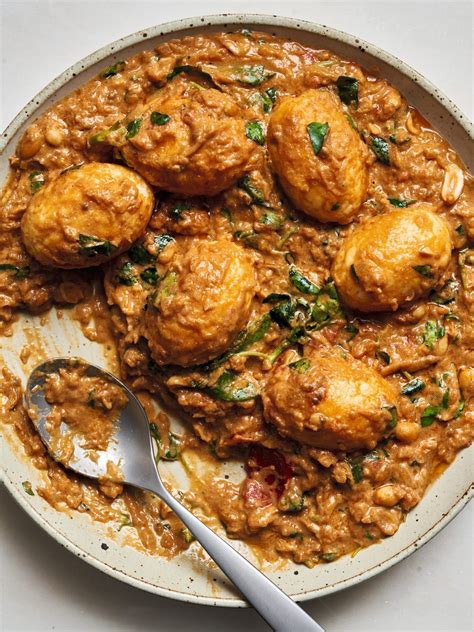 Nadiya hussain vegetarian curry recipes  Recipes