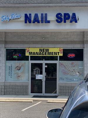 Nail salon in seymour ct  Website