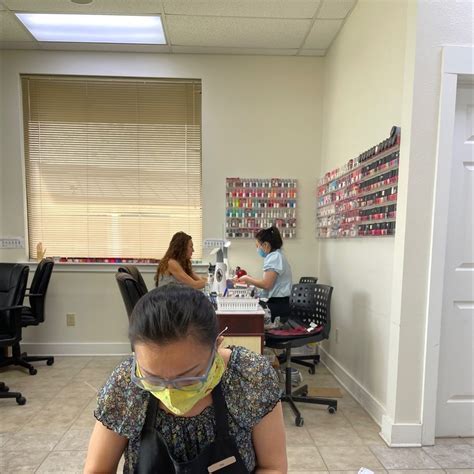 Nail salon wimberley <b>won raey a revo rof ereh gnimoc neeb sah taht remotsuc mret gnol a ma I taht yas ot detnaw tsuj I;touq& </b>