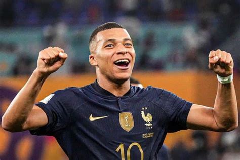 Nama panjang mbappe com menyajikan berita dan video terkini dari regional, nasional dan internasional dengan sudut pandang dan nilai-nilai lokalTEMPO