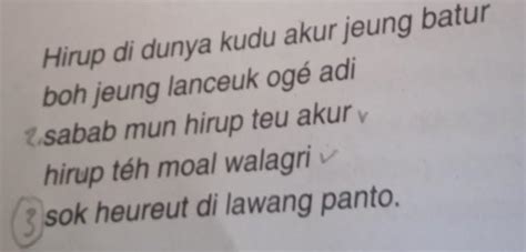 Naon eusi teks bahasan di luhur  b) Langkung tipayun hayu urang sasarengan muji syukur ka Gusti anu Maha Suci, anu parantos maparin ni’mat iman sareng ni’mat islam ka urang sadayana