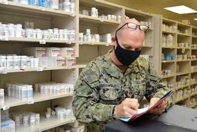 Nas jax pharmacy hours  Navy Medicine Readiness and Training Command Lemoore, co-located with