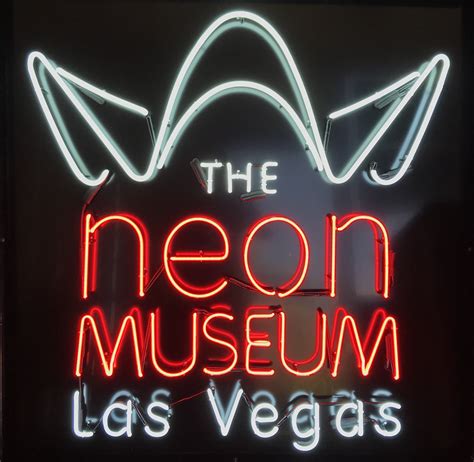 Neon vegas  Debbie Reynolds promotional photo