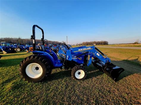 2024 New Holland Workmaster™ Compact 25-40 Series 25