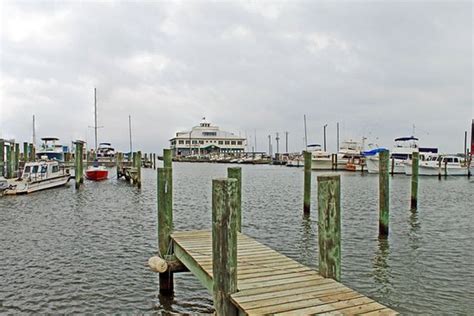 New boat engine waveland ms This family-friendly Waveland vacation home is located on the waterfront, within 3 mi (5 km) of Bay St