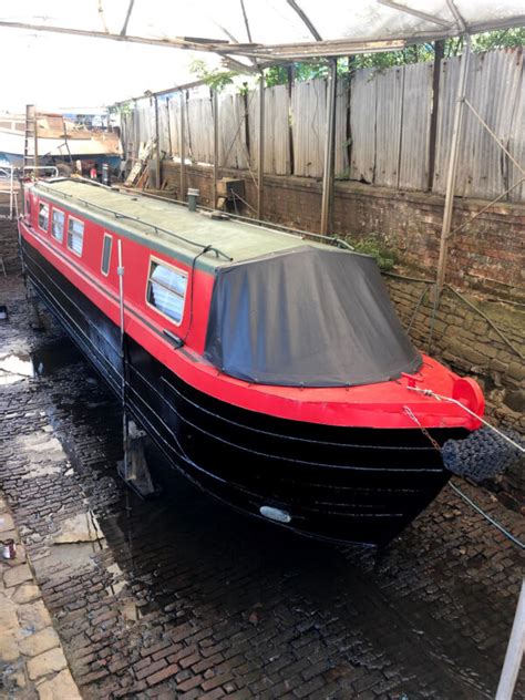 New narrowboats for sale uk  1963 she was sold again to Wyvern Shipping and was cut down to 55ft (two boats would often be cut down to make a third)