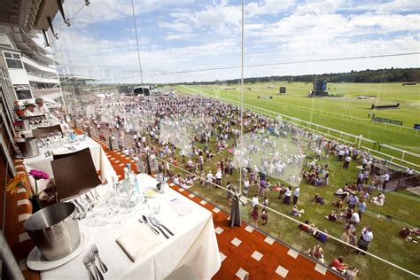 Newbury races hospitality  The Hennessy Restaurant 