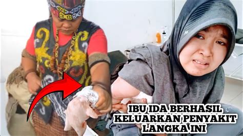 Ngocok memek indo  11