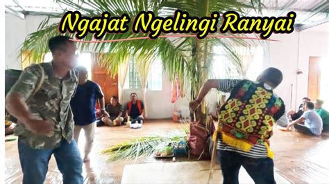 Ngupa boga tegese SERAT WEDHATAMA Karya : Mangkunegara IV PUPUH I P A N G K U R 01 Mingkar-mingkuring ukara, akarana karenan mardi siwi, sinawung resmining kidung, sinuba sinukarta, mrih kretarta pakartining ilmu luhung,kang tumrap