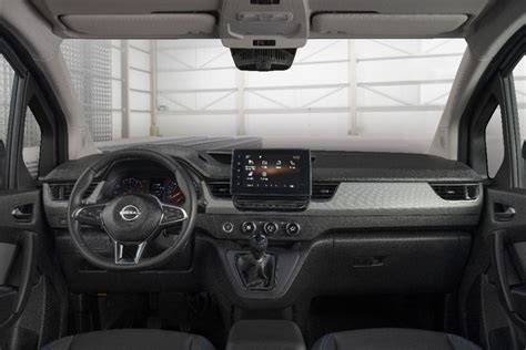 2024 Nissan Townstar Van Driving, Interior, Exterior