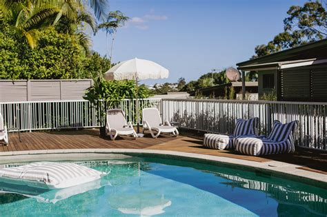 Noosa heads motel  We are ideally situated in the heart of Noosa Heads, just a short stroll to Noosa's finest restaurants, shopping, cinemas, art galleries and of course our magnificent beaches
