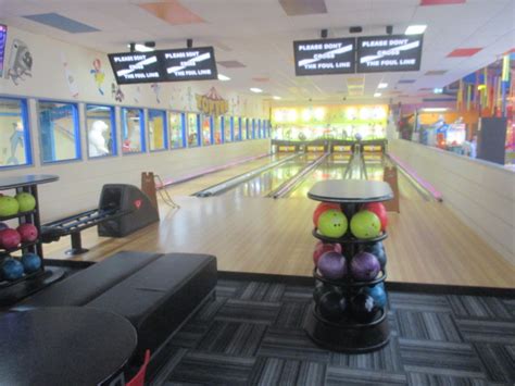 Northridge mall ten pin bowling  Daily before 8:30pm