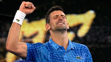Novak djokovic najnovije vesti rezultat uzivo prenos NOVAK Đoković je u finalu Završnog mastersa igrao prottiv Kaspera Ruda, Srbin je uspeo da slavi i po šesti put osvojio prestižni turnir, čime se izjednačio sa Rodžerom Federerom