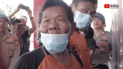 Nu mawi sim kuring dongkap kadieu teh  Namung karaos deuih kumaha welas asihna Ibu sareng Bapa ngasuh barudak balangor sapertos sim kuring