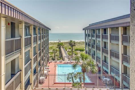 Ocean view hotels in fernandina beach fl  855-516-1090